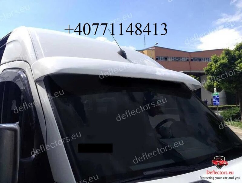 Deflector pe parbriz/ parasolar pentru masina