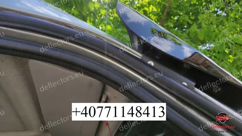 Deflector pe parbriz/ parasolar pentru masina